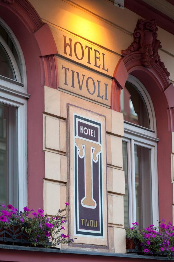 ホテル チボリ プラハ エクステリア 写真